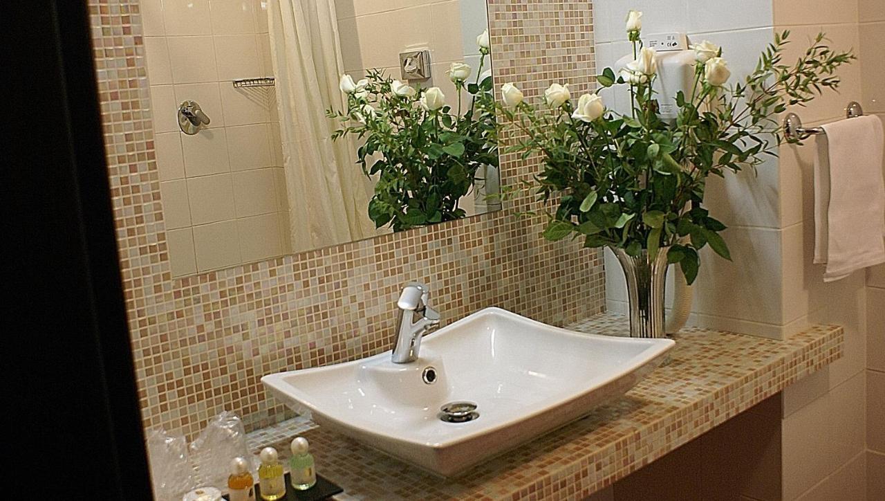Hotel Versailles Roma Eksteriør bilde